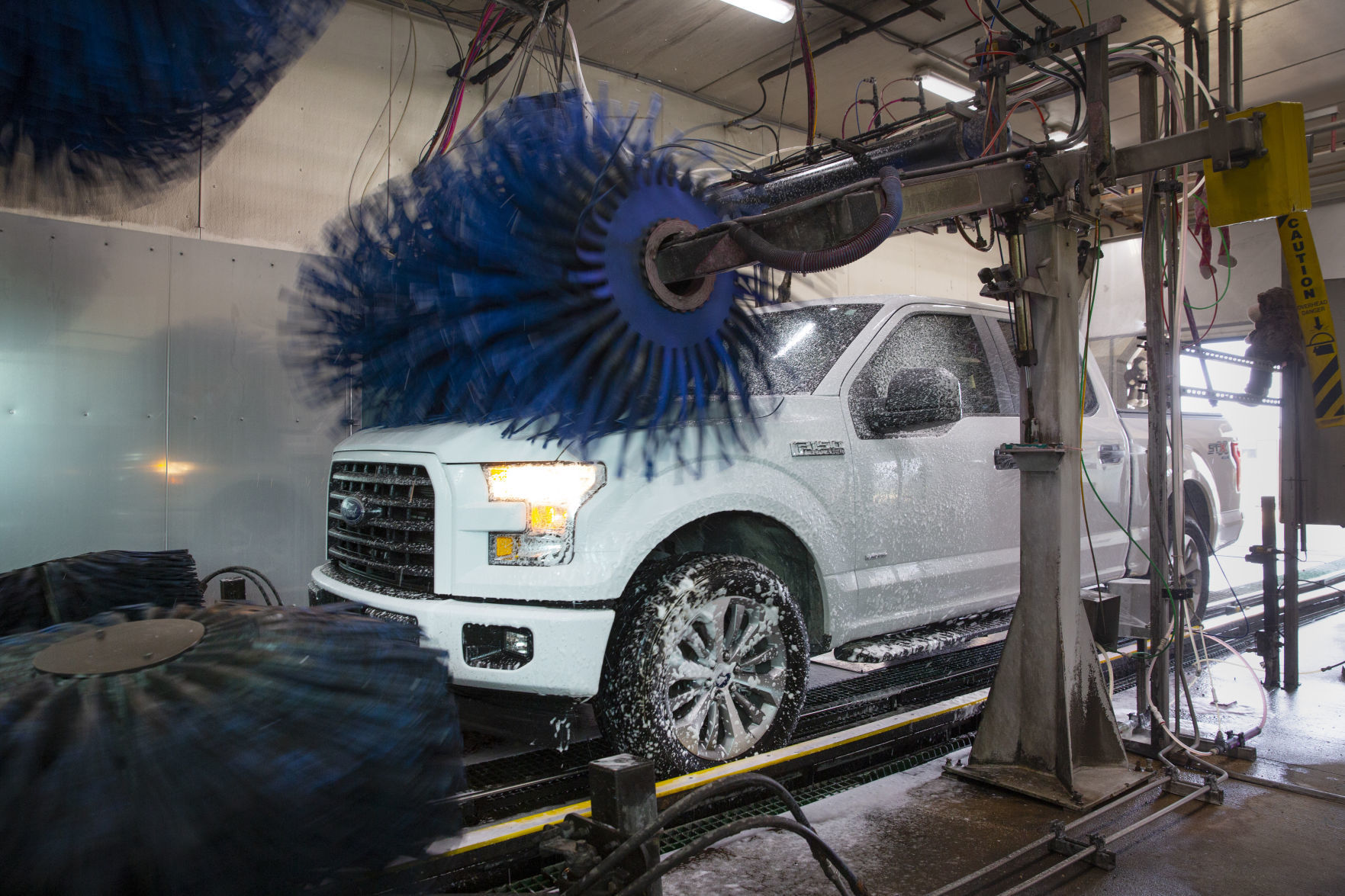 Best Car Wash Drive and Shine